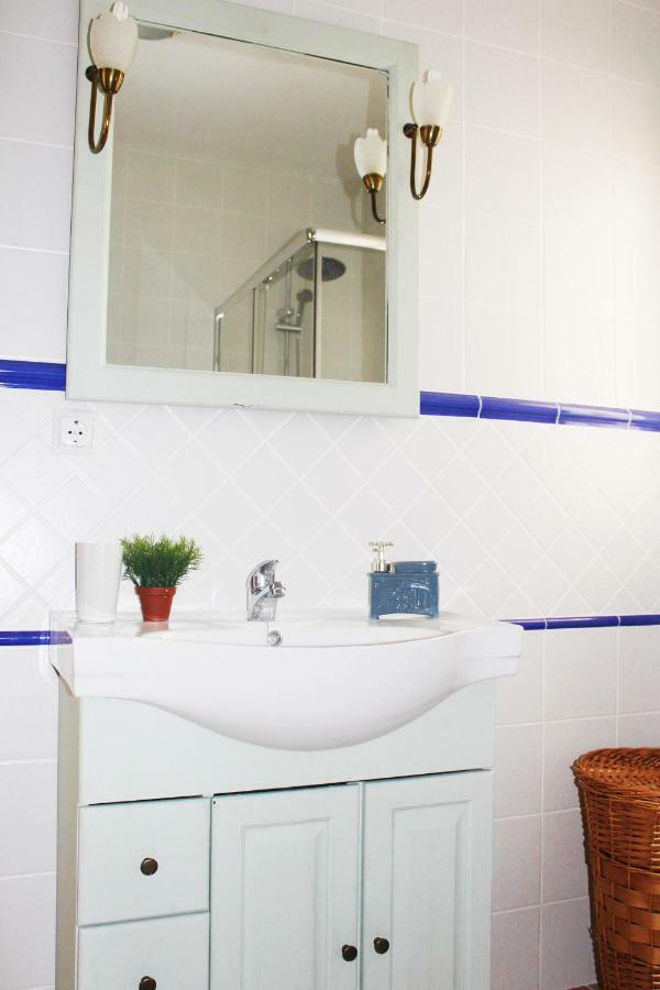 Azahar Apartamentos Triana V Sewilla Zewnętrze zdjęcie